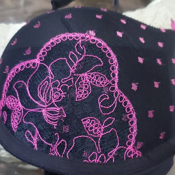 Fully padded push-up bra - Picture 3 of 4